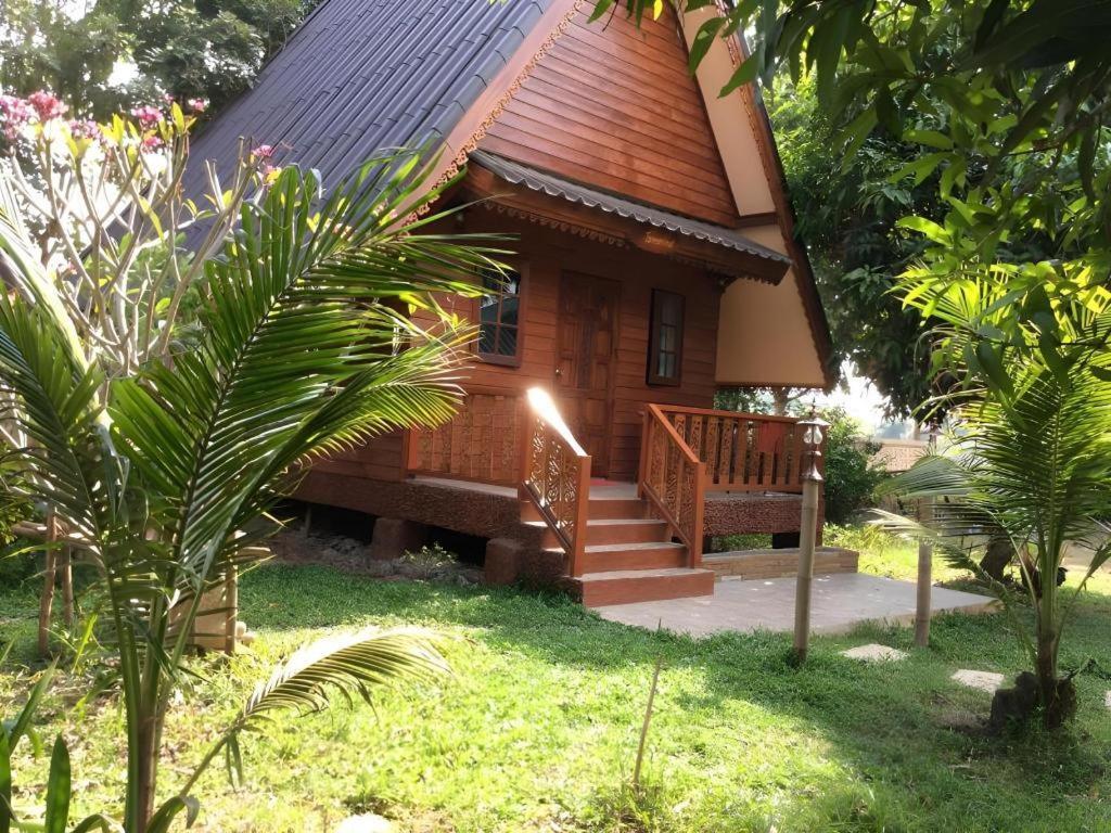 Himawari Restaurant And Cottage Ban Nong Hin  Exterior foto